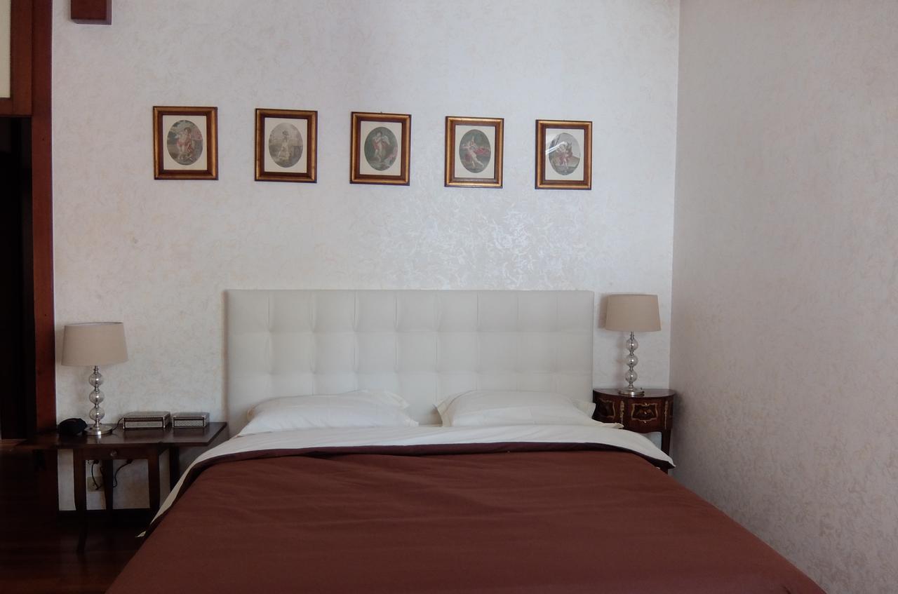 La Casa Di Enrico Bed & Breakfast กาออร์เล ภายนอก รูปภาพ